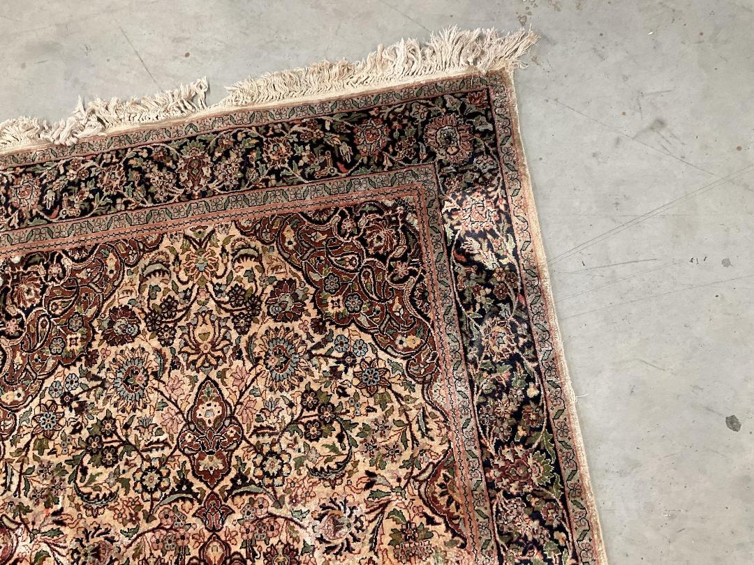 Photo '14' of 2x Household Rugs/Mats