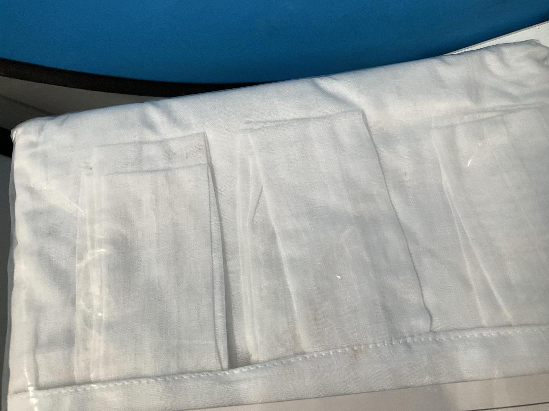 Photo '4' of 5x Agnes White Coloured Curtains