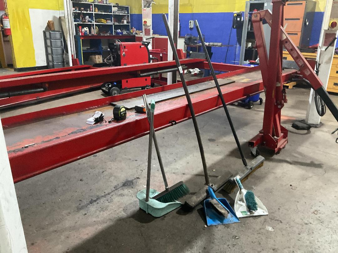 Photo '2' of Brooms and Dustpans Photo '2' of Brooms and Dustpans