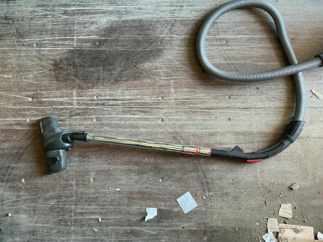 Photo '5' of Paws & Claws Vacuum Cleaner