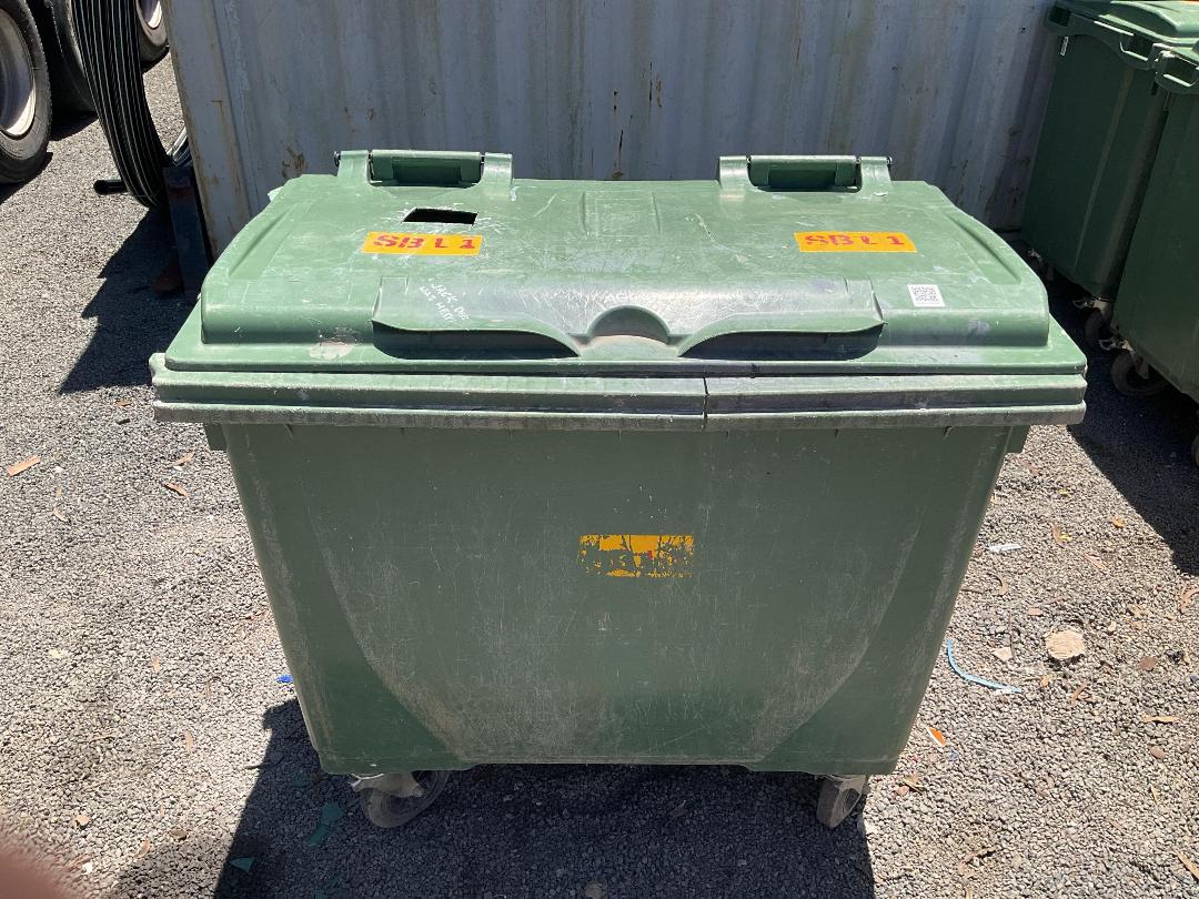 Photo '2' of Green Wheelie Bin