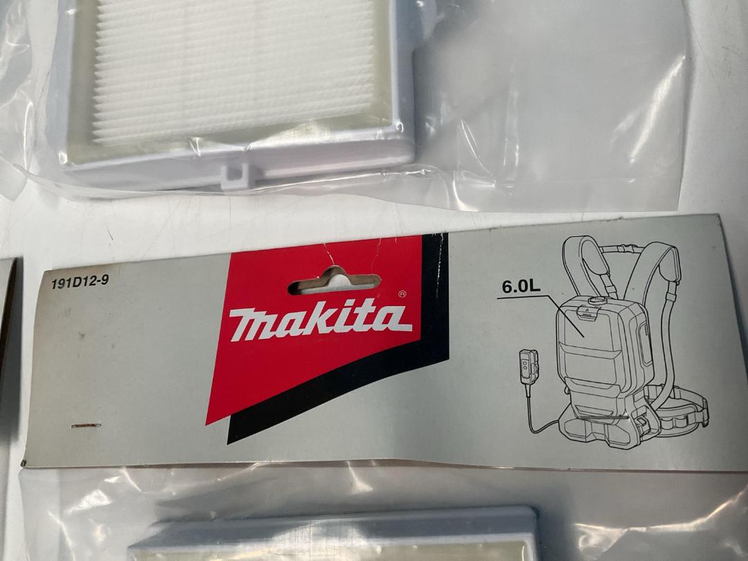 Photo '6' of 8x Makita Filters for Backpack Vacuum - 191D12-9 Photo '6' of 8x Makita Filters for Backpack Vacuum - 191D12-9