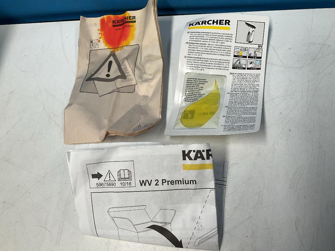 Photo '6' of Karcher WV2 Premium Cordless Window Vac - Possibly Use for Parts Only Photo '6' of Karcher WV2 Premium Cordless Window Vac - Possibly Use for Parts Only
