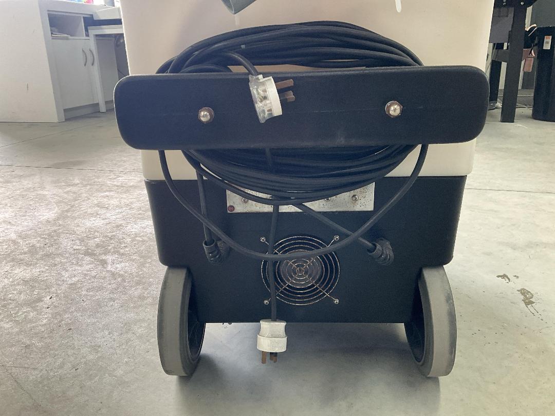 Photo '8' of US Products - Cobra Carpet Extractor