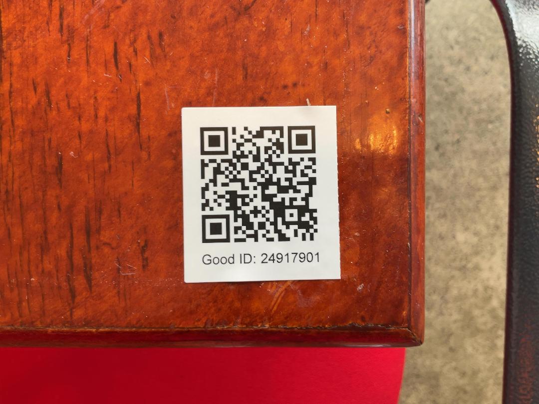 Photo '4' of Rectangle Table and 4 Chairs