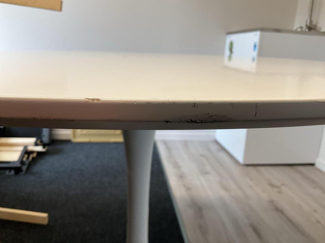 Photo '4' of White Coffee Table Photo '4' of White Coffee Table