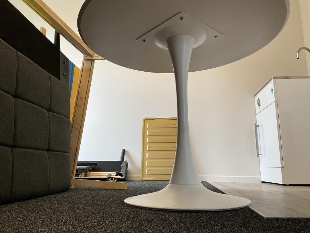 Photo '3' of White Coffee Table Photo '3' of White Coffee Table