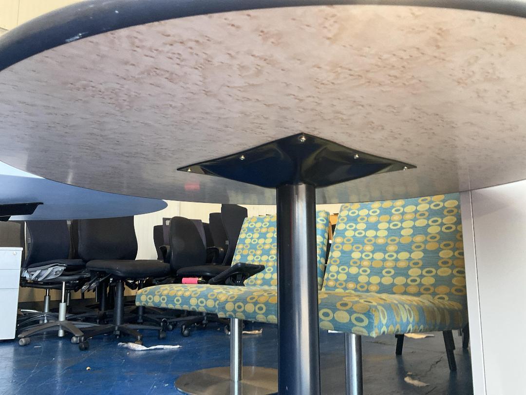 Photo '4' of Round Dining Table Photo '4' of Round Dining Table