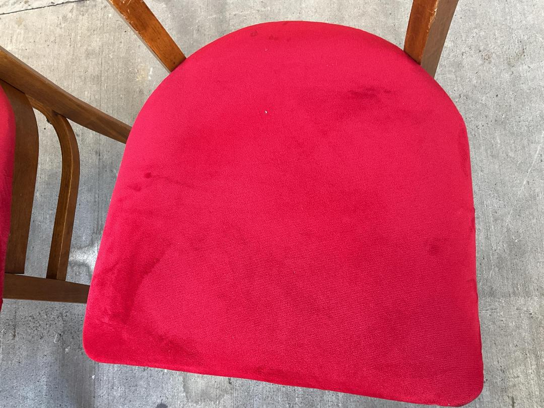 Photo '14' of 6x Wooden-Like/Red Coloured Dining Room Chairs