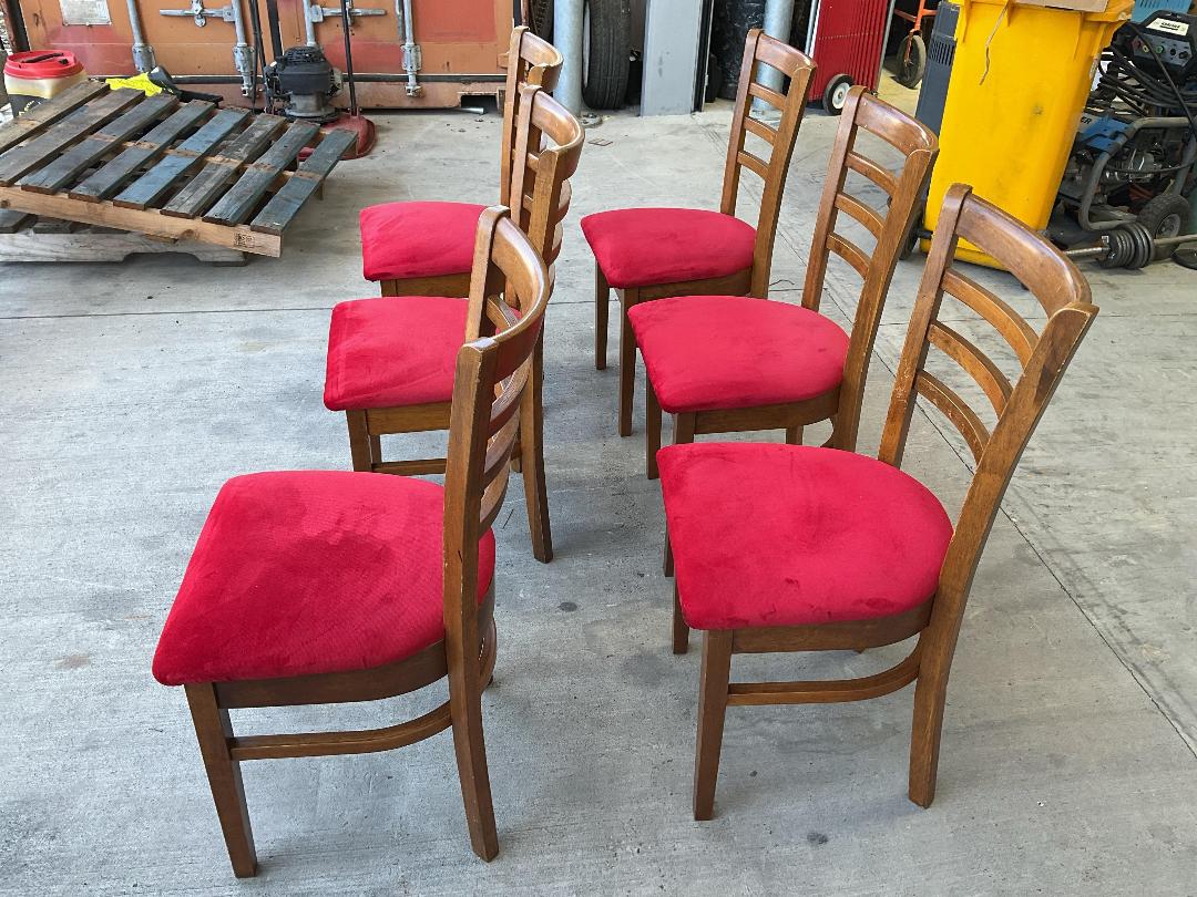Photo '17' of 6x Wooden-Like/Red Coloured Dining Room Chairs