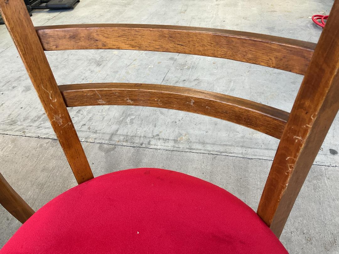 Photo '16' of 6x Wooden-Like/Red Coloured Dining Room Chairs