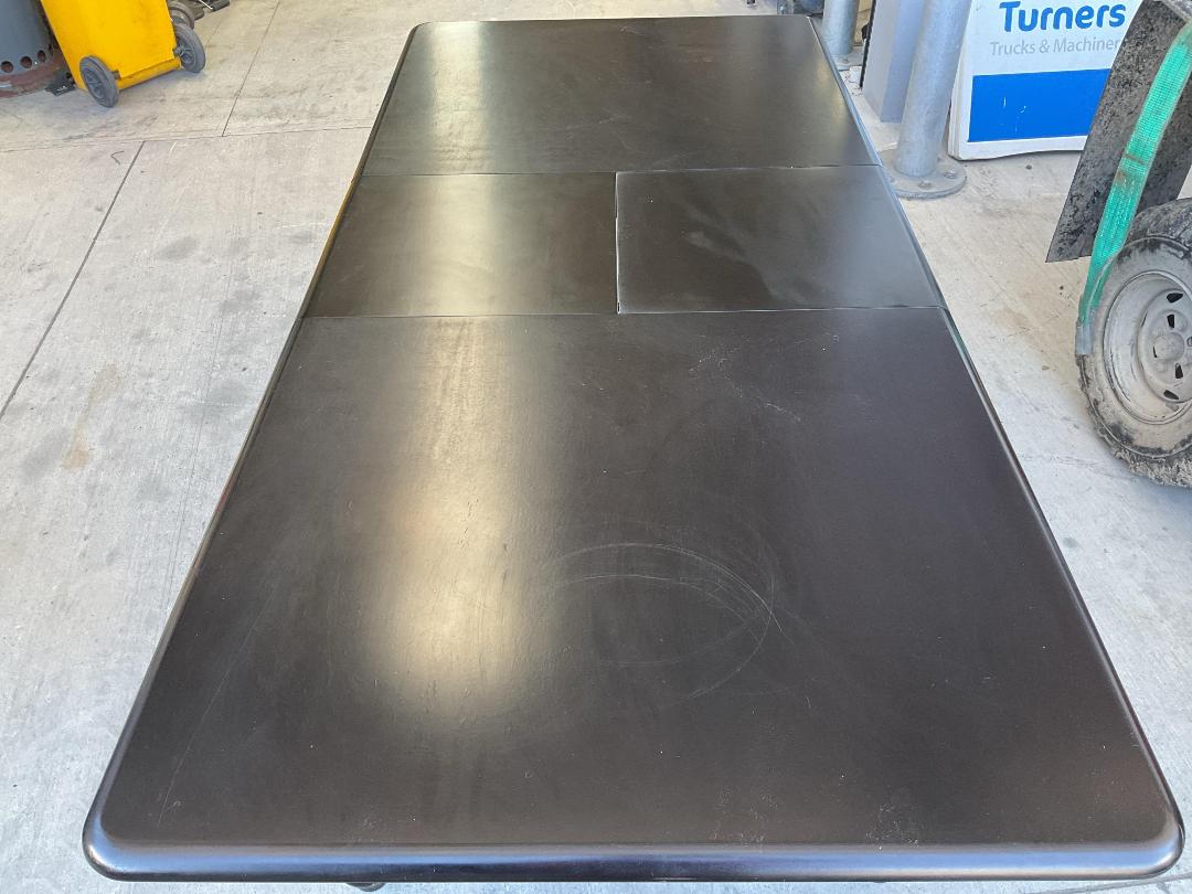 Photo '5' of Wooden-Like Black/with a Hint of Mahogany-Coloured Extendable Dining Table