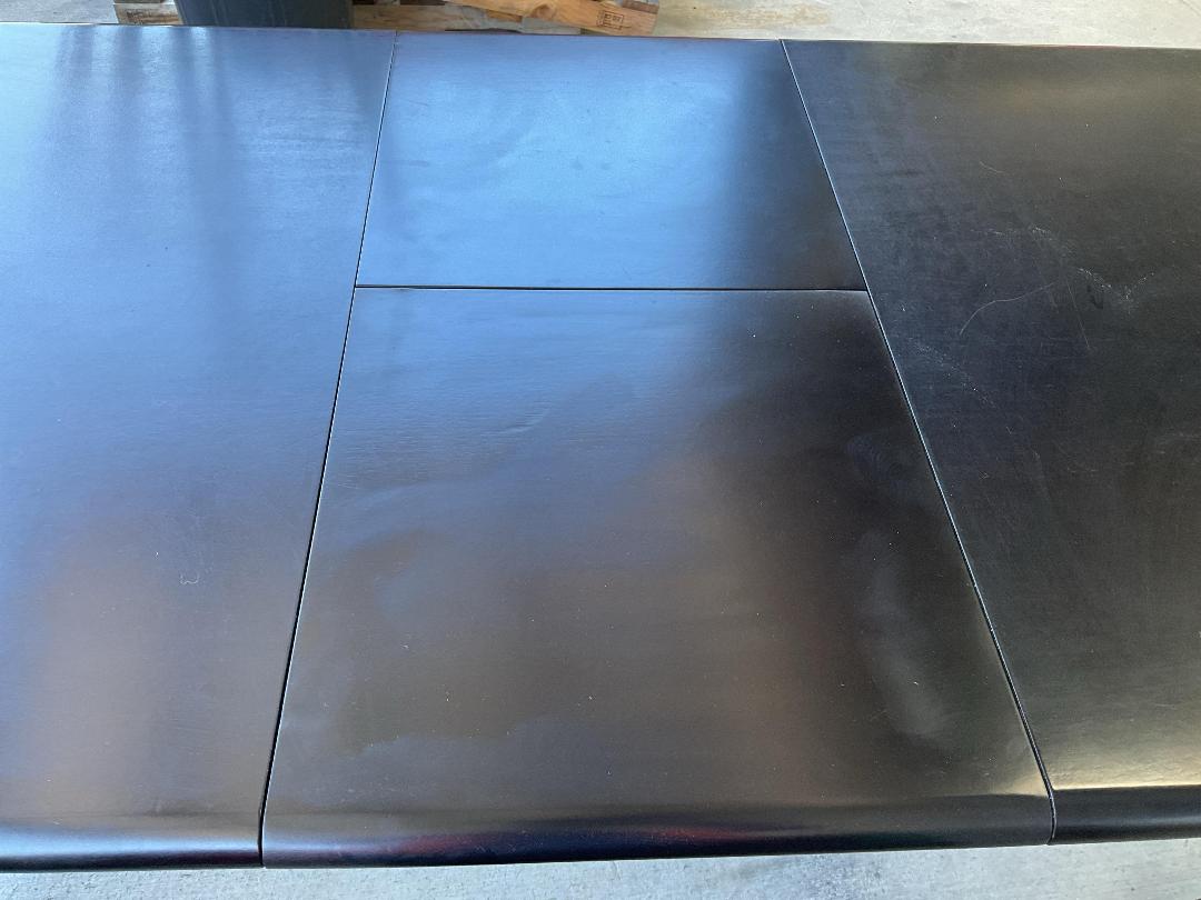 Photo '11' of Wooden-Like Black/with a Hint of Mahogany-Coloured Extendable Dining Table