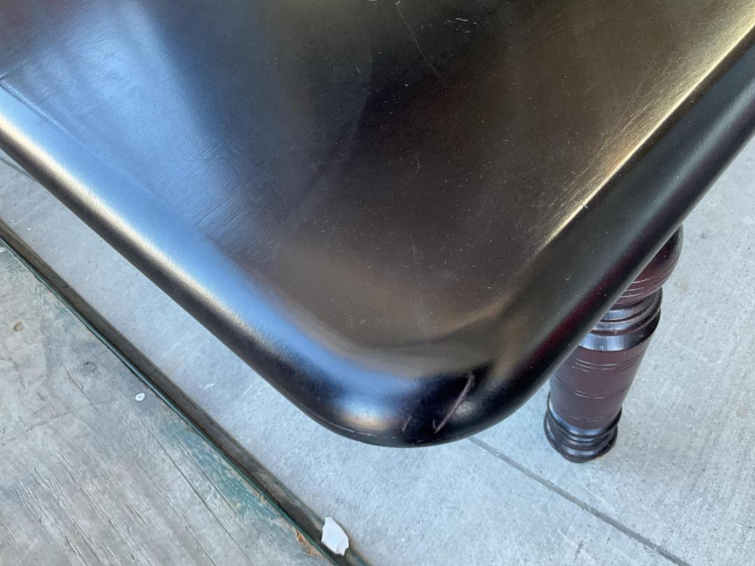 Photo '9' of Wooden-Like Black/with a Hint of Mahogany-Coloured Extendable Dining Table