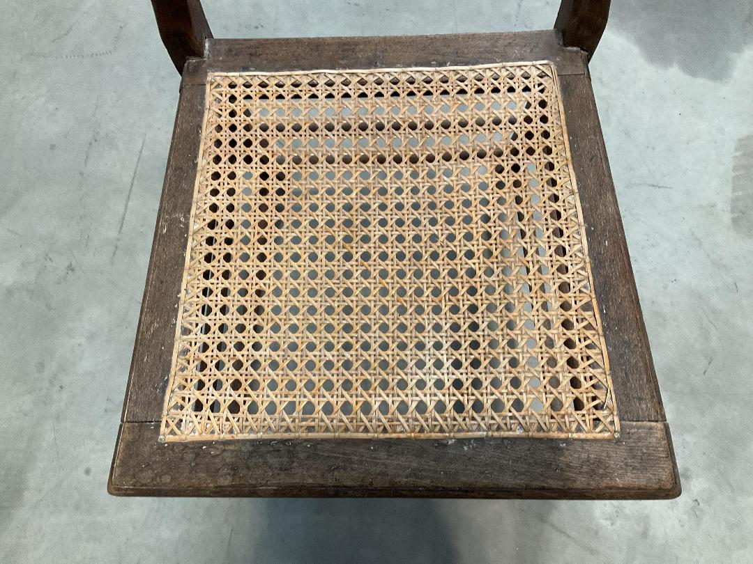 Photo '3' of Wooden-Like Dining Chair and a Barstool