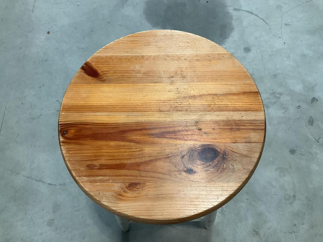 Photo '12' of Wooden-Like Dining Chair and a Barstool