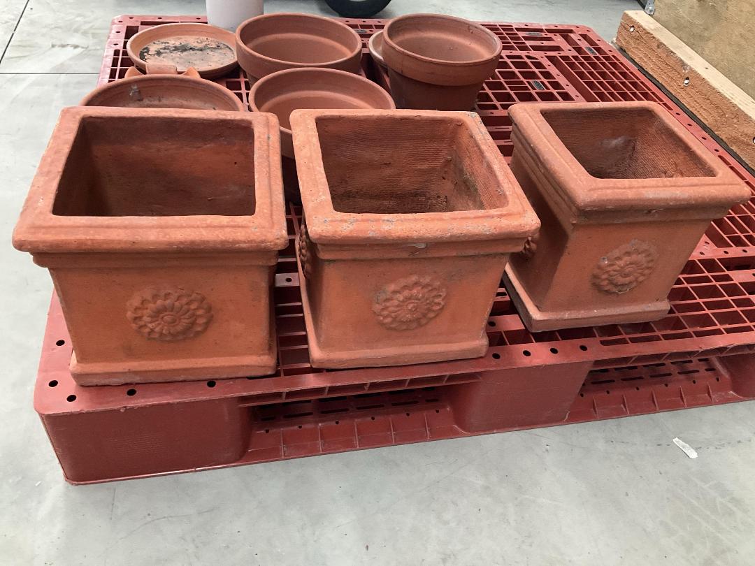 Photo '11' of Terracotta Coloured Garden Pots