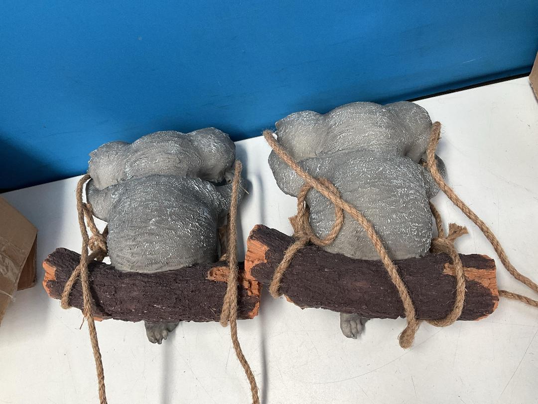 Photo '9' of 2x Koala Outdoor Hanging Ornaments *NEW* Photo '9' of 2x Koala Outdoor Hanging Ornaments *NEW*