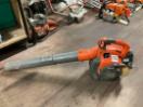 Thumbnail '3' of Husqvarna 125BV Blower