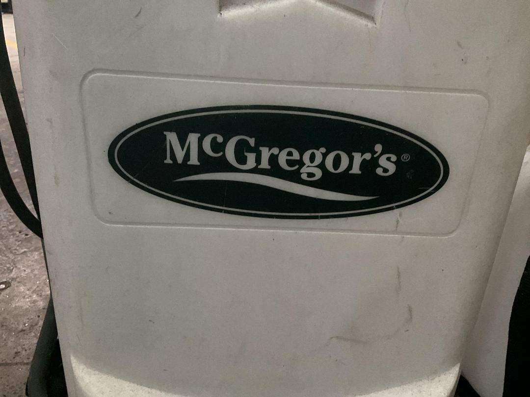 Photo '4' of 2x Gardening Spray Backpacks Photo '4' of 2x Gardening Spray Backpacks