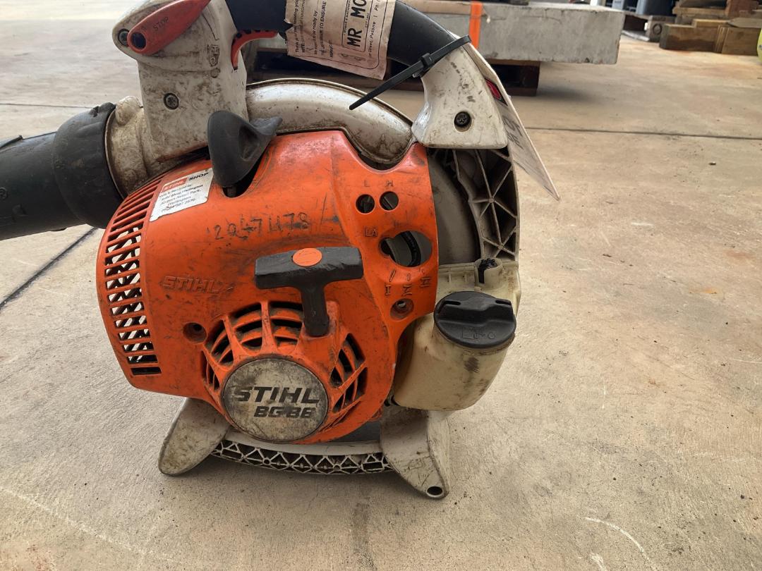 Photo '5' of STIHL BG 86 Blower
