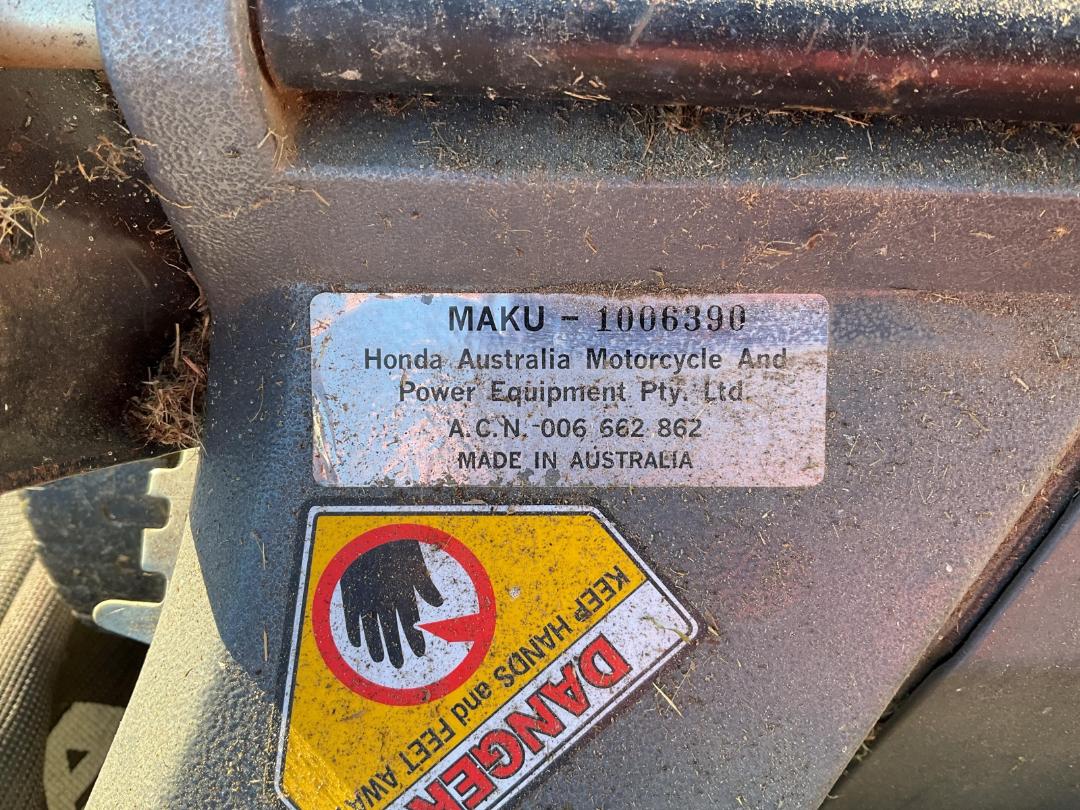 Photo '7' of Honda HRU216D Lawnmower Photo '7' of Honda HRU216D Lawnmower