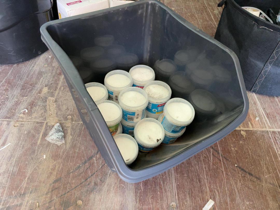 Photo '2' of 16x Yate's Water Storage Crystals (200g) Photo '2' of 16x Yate's Water Storage Crystals (200g)