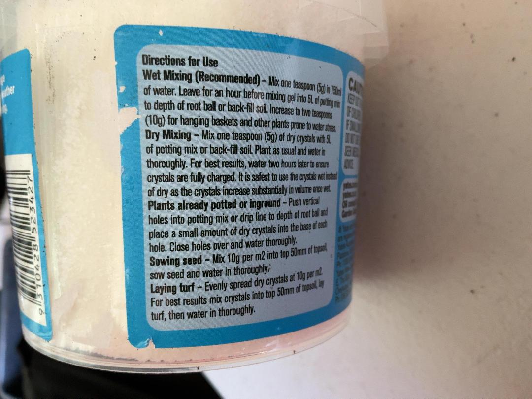 Photo '6' of 16x Yate's Water Storage Crystals (200g) Photo '6' of 16x Yate's Water Storage Crystals (200g)
