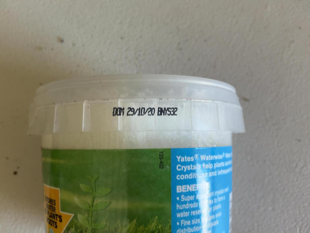 Photo '7' of 16x Yate's Water Storage Crystals (200g) Photo '7' of 16x Yate's Water Storage Crystals (200g)