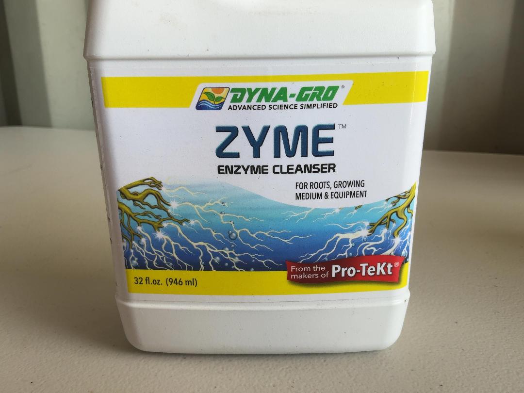 Photo '2' of 4x Dyna-Gro Zyme Cleaner (946ml)