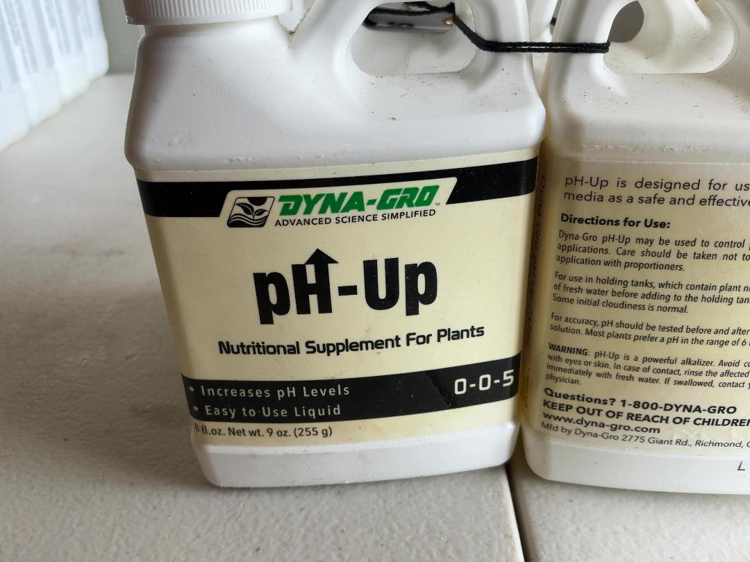 Photo '2' of 4x Dyna-Gro pH-Up (255g) Photo '2' of 4x Dyna-Gro pH-Up (255g)