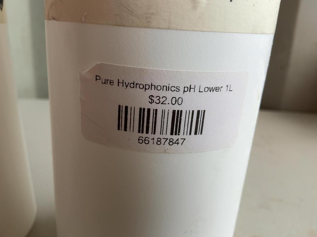 Photo '4' of 4x Pure Hydrophonics pH Lower (1L) Photo '4' of 4x Pure Hydrophonics pH Lower (1L)