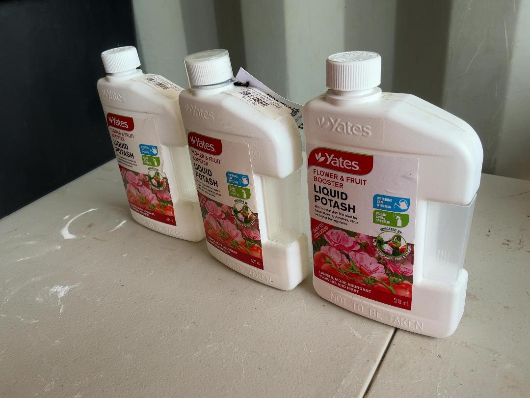 Photo '5' of 3x Yates Liquid Potash (500ml) Photo '5' of 3x Yates Liquid Potash (500ml)