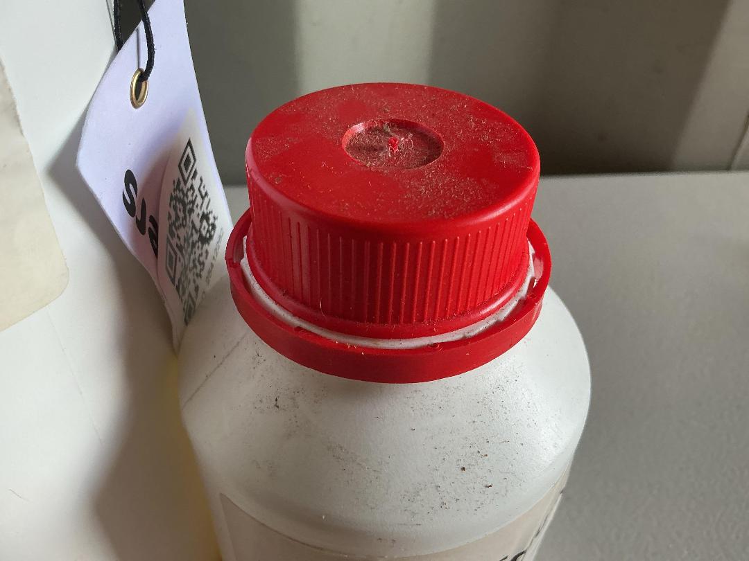 Photo '2' of 2x Pure Hydrophonics pH Lower (1L & 500ml) Photo '2' of 2x Pure Hydrophonics pH Lower (1L & 500ml)