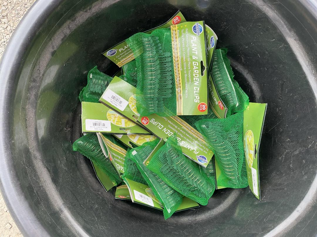 Photo '3' of Plant & Garden Clips Photo '3' of Plant & Garden Clips