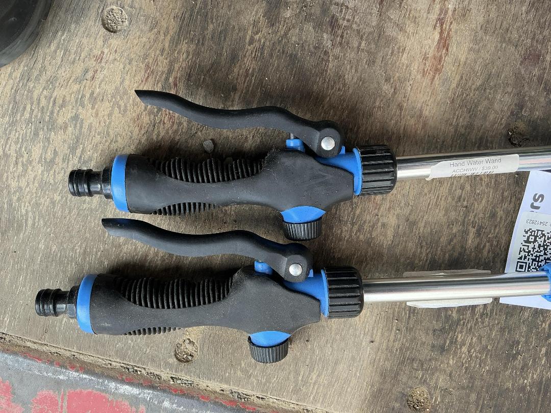 Photo '5' of 2x Hand Water Wands Photo '5' of 2x Hand Water Wands