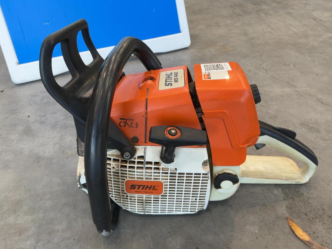 Photo '2' of Stihl MS440 Chainsaw (not complete) Photo '2' of Stihl MS440 Chainsaw (not complete)