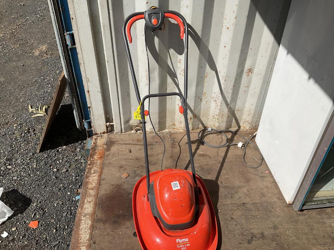 Photo '2' of Flymo Turbo Lite 350 Photo '2' of Flymo Turbo Lite 350