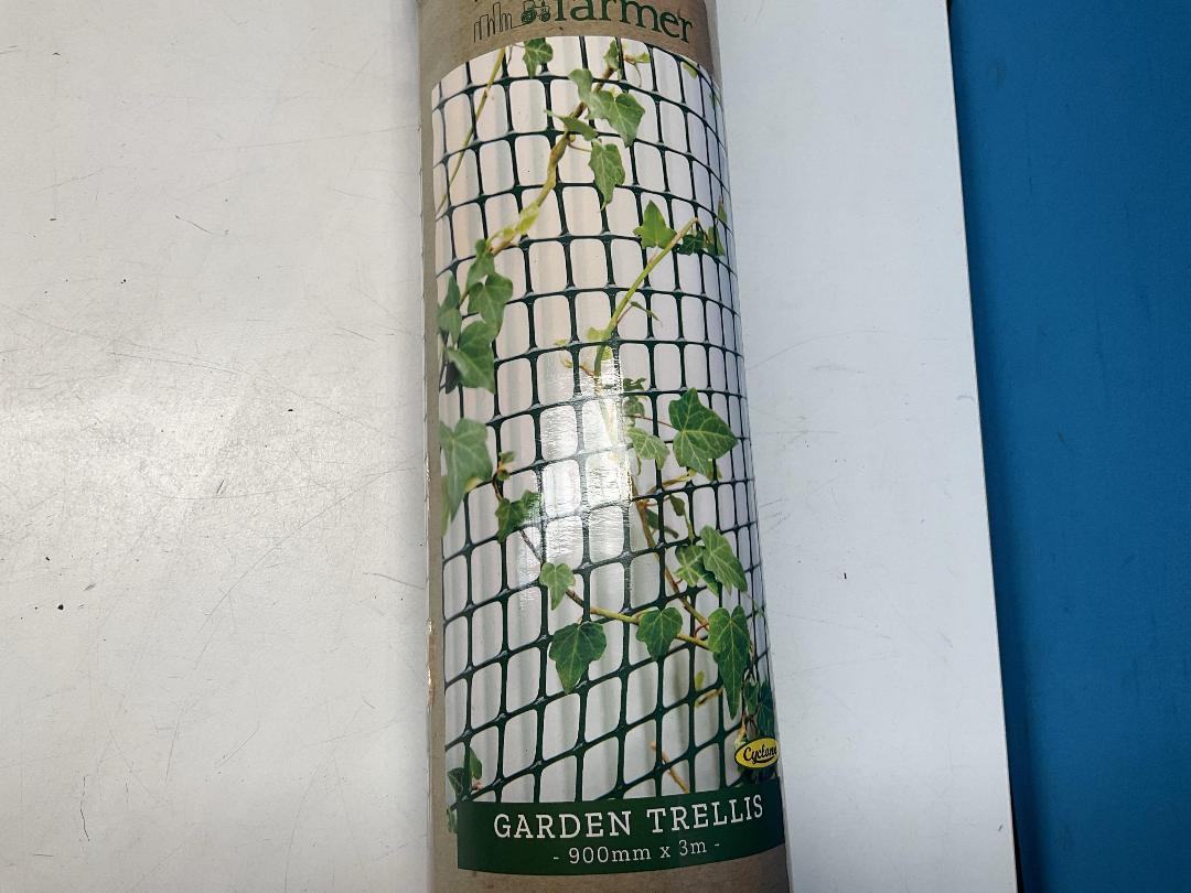 Photo '3' of Cyclone Backyard Farmer Garden Trellis