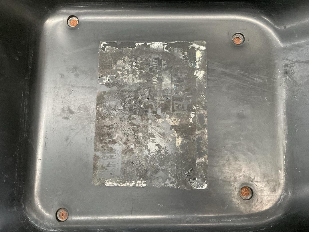 Photo '4' of Black Coloured Wheelbarrow