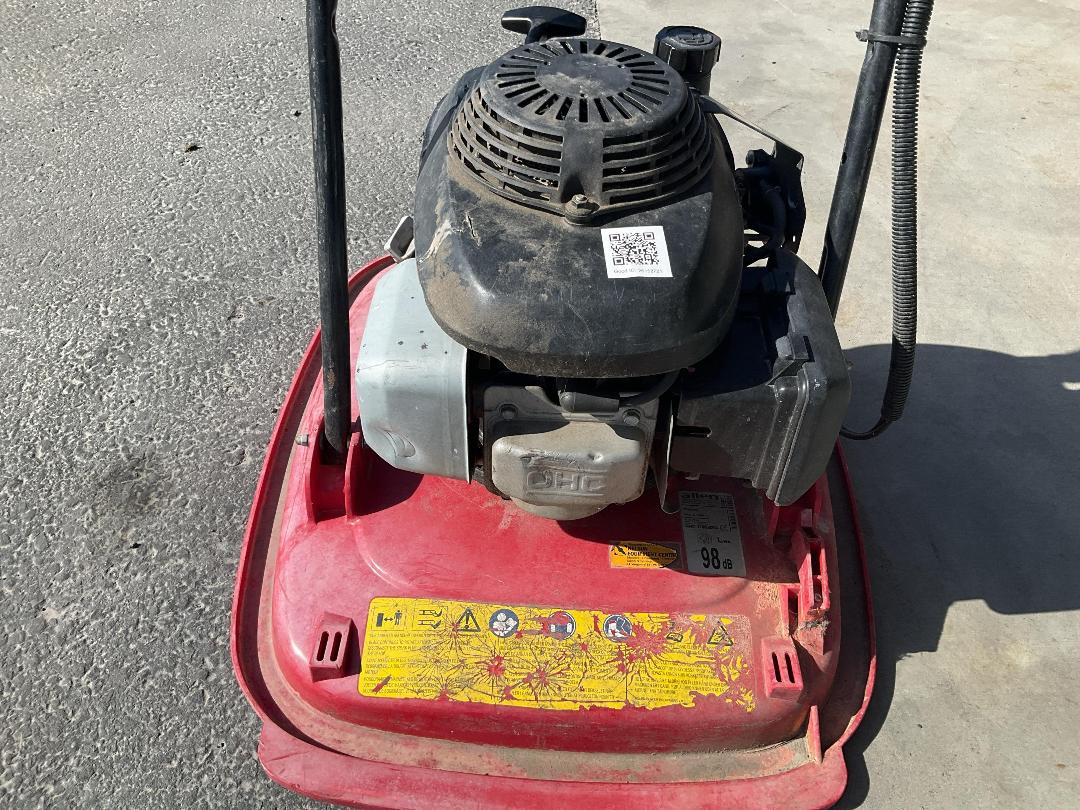 Photo '3' of Allen 446 hover trim. Photo '3' of Allen 446 hover trim.