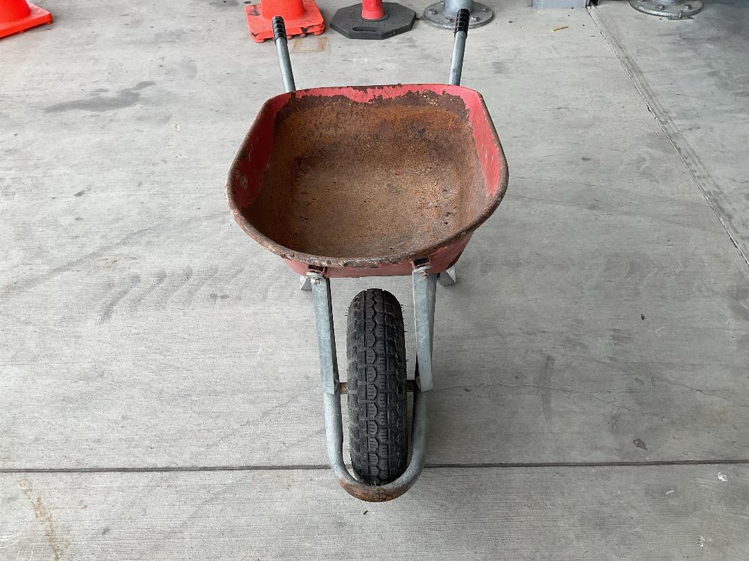 Photo '15' of Greens Red Coloured Wheelbarrow