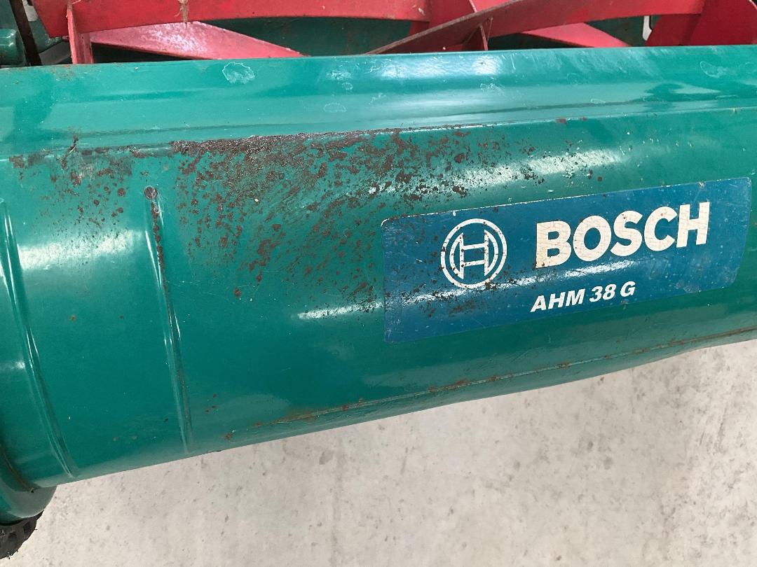 Photo '9' of Bosch Hand Push Mower - Model AHM 38 G