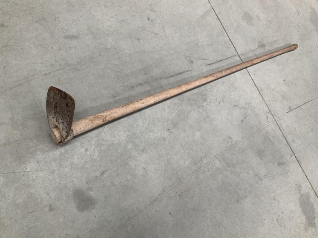 Photo '17' of Garden Tools - Fork, Edging Shear Etc