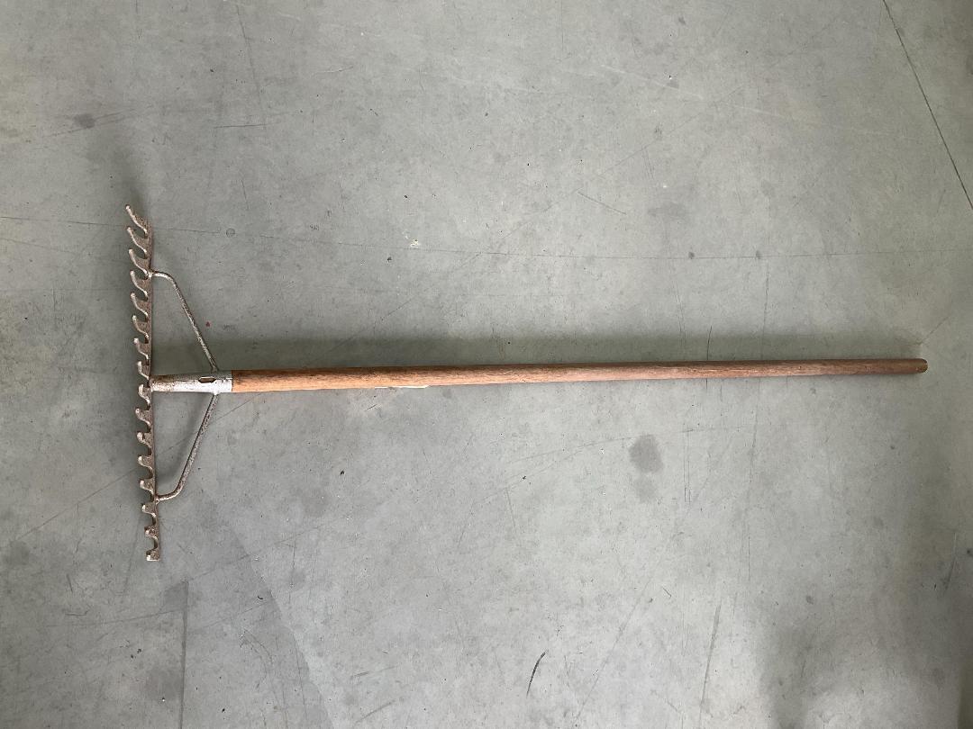 Photo '11' of Garden Tools - Rake, Fork Etc
