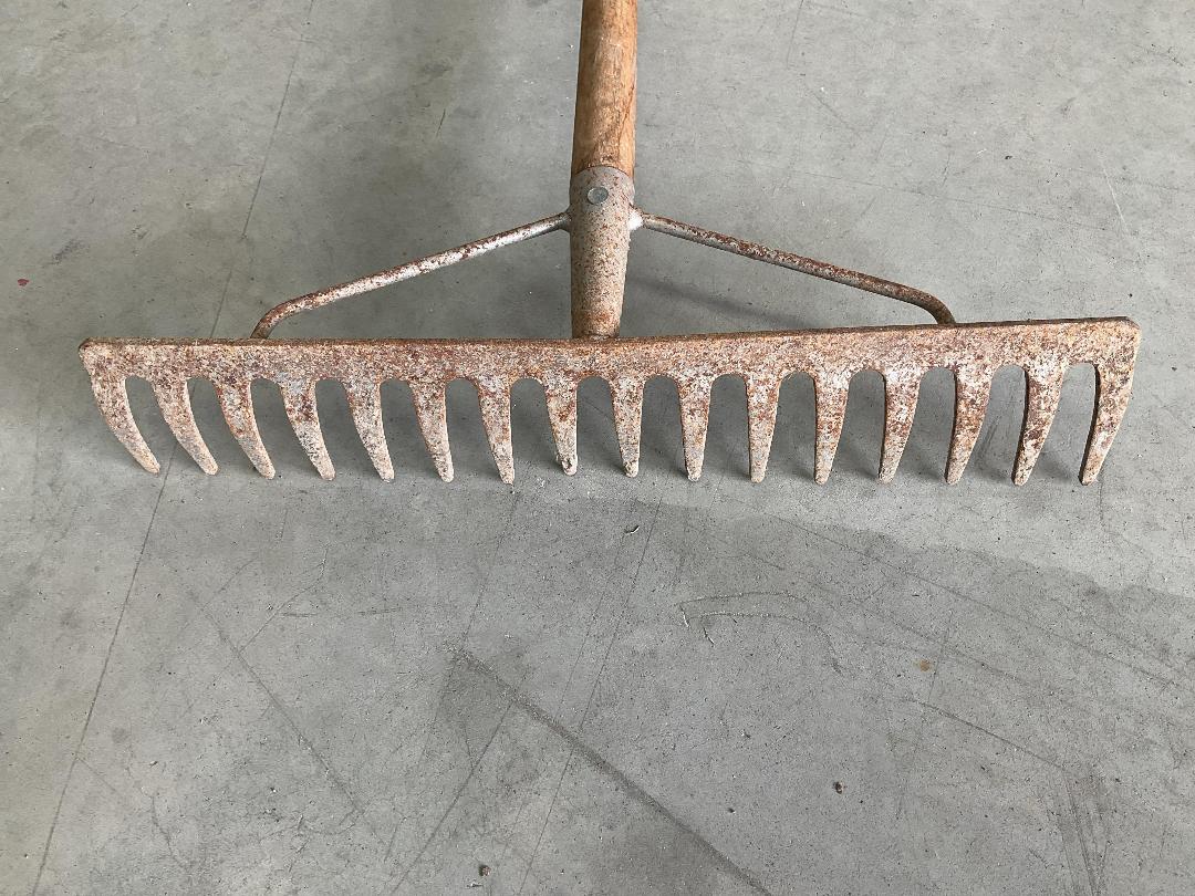 Photo '10' of Garden Tools - Rake, Fork Etc