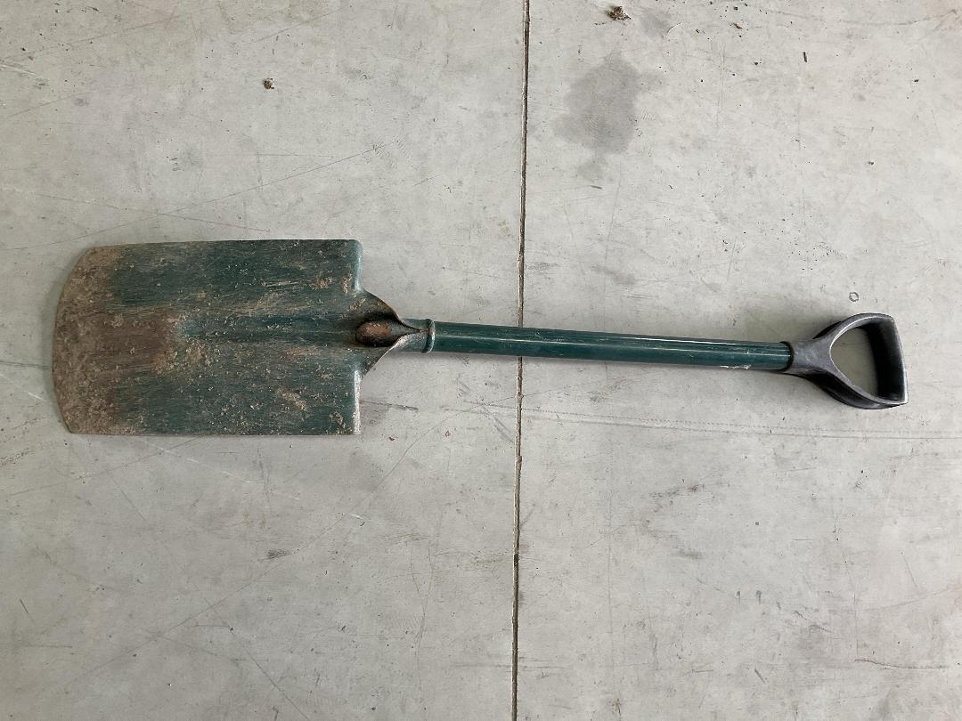 Photo '13' of Garden Tools - Rake, Fork Etc