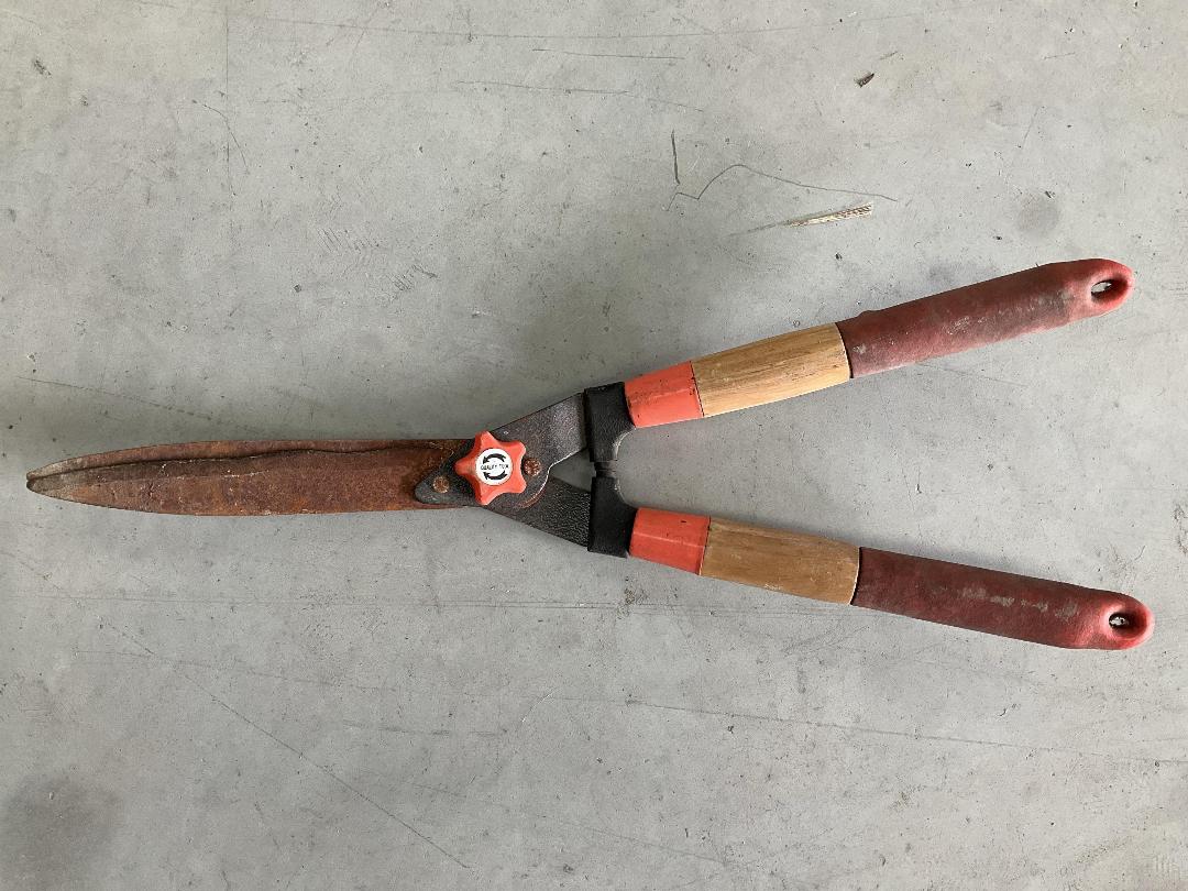 Photo '14' of Garden Tools - Rake, Fork Etc