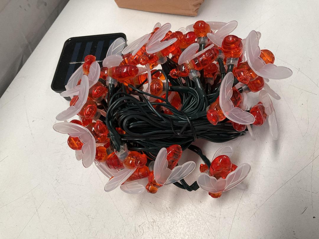 Photo '3' of 5x Outdoor Solar Powered Bee String Lights *New*