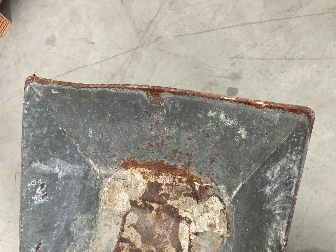 Photo '5' of Grey Coloured Wheelbarrow Photo '5' of Grey Coloured Wheelbarrow